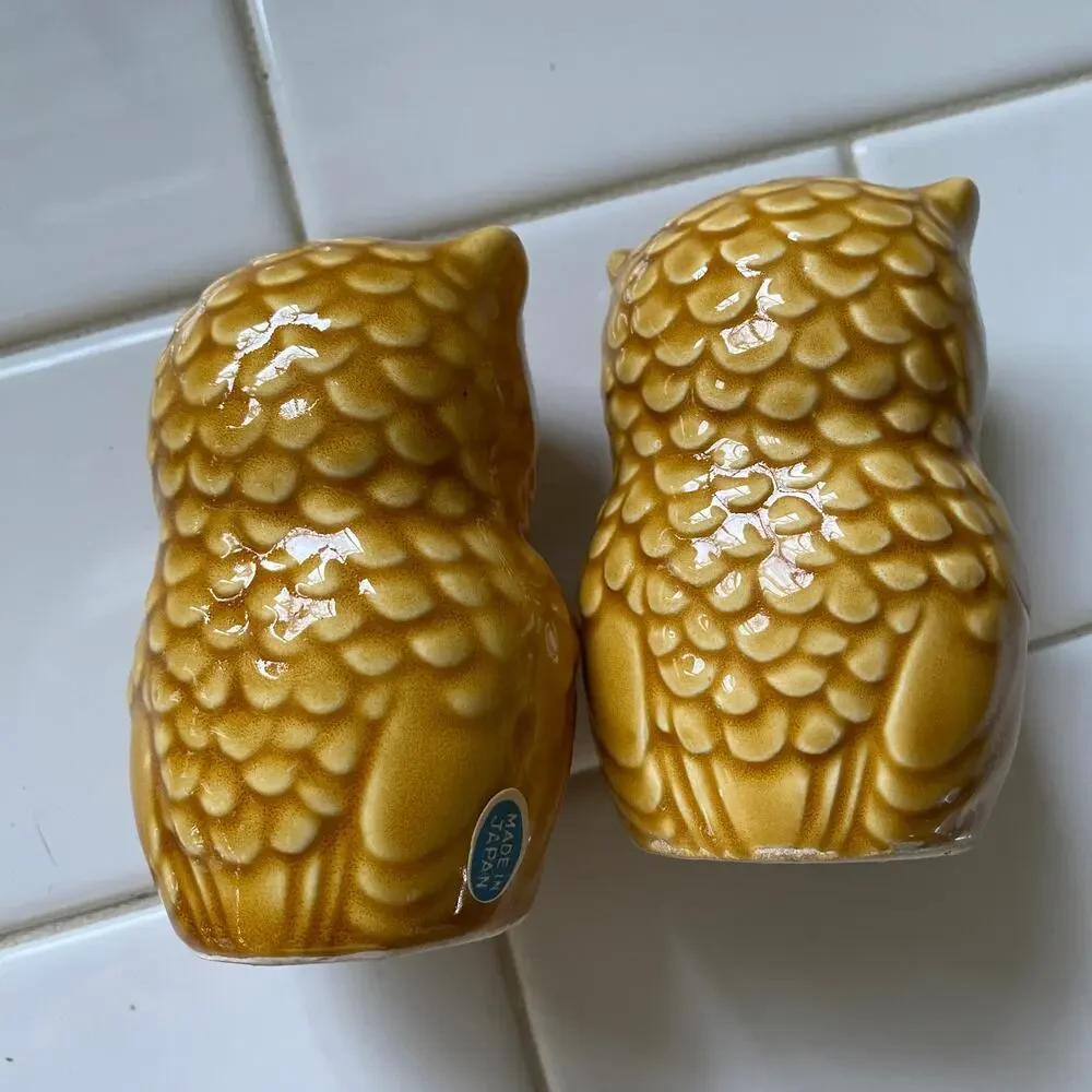 OWL Salt & Pepper Shakers Ceramic Vintage Made in Japan Original Sticker
